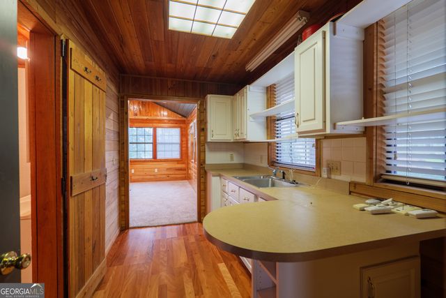 4899 Hickory Grove Road N, Valdosta, GA 31606