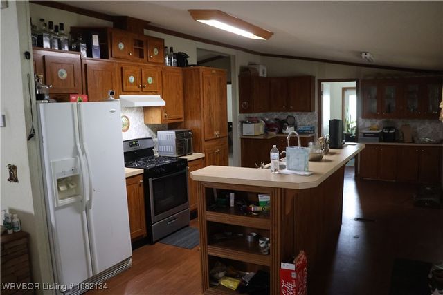 14925 Sugar Creek Lane, Heavener, OK 74937