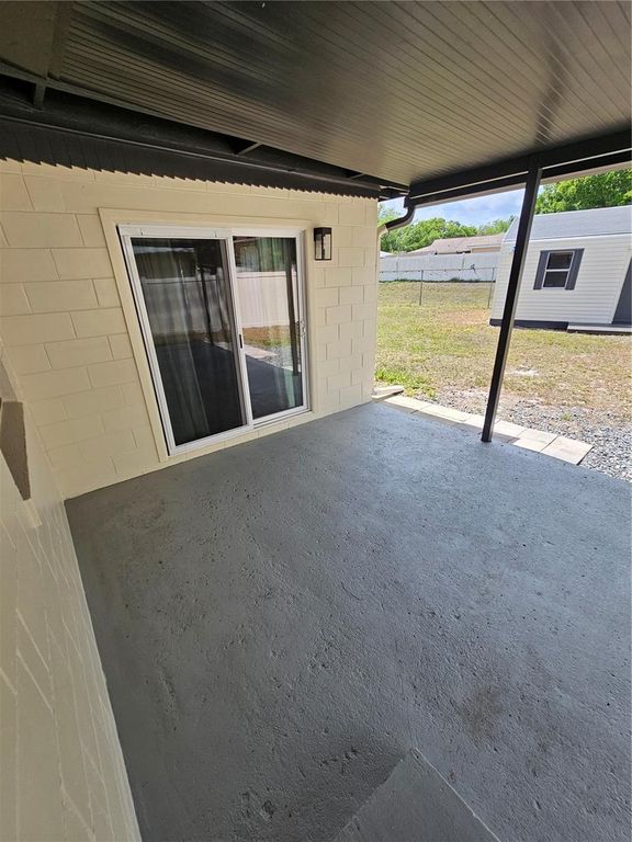 Image 21 of property listing at 1120 SAN LUIS DRIVE, Orlando, FL 32807