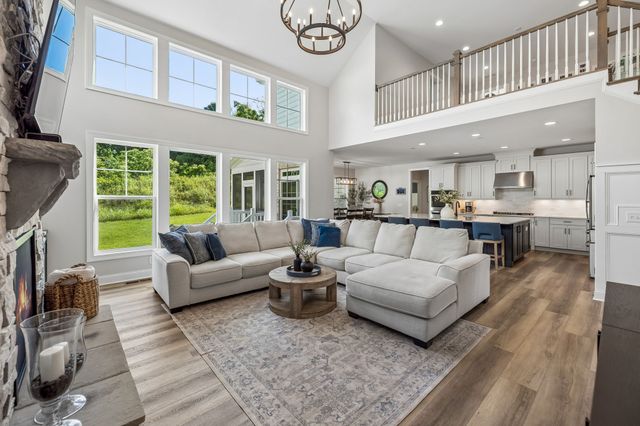 784 Westchester Cir, Hendersonville, TN 37075