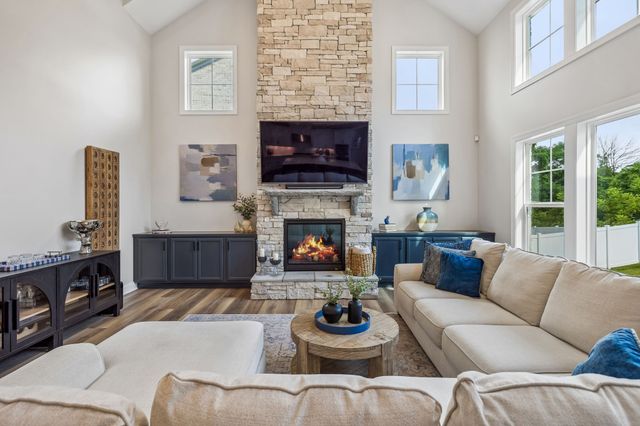 784 Westchester Cir, Hendersonville, TN 37075