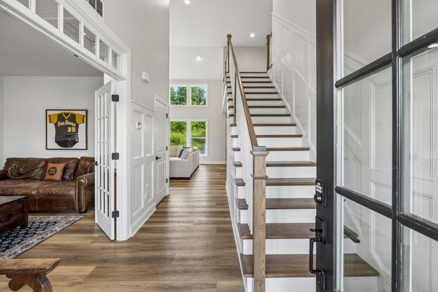 784 Westchester Cir, Hendersonville, TN 37075