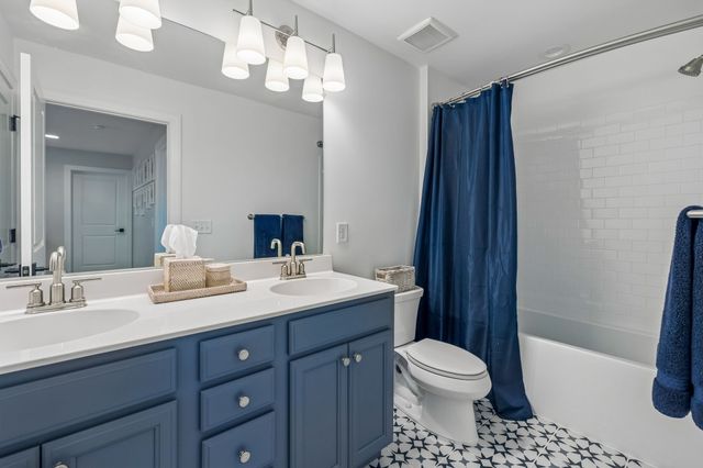 784 Westchester Cir, Hendersonville, TN 37075