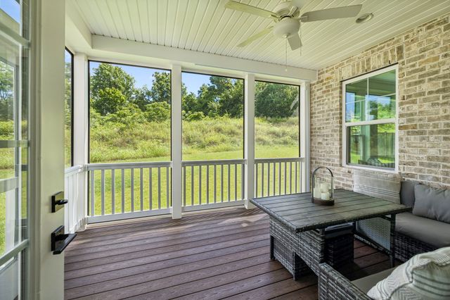 784 Westchester Cir, Hendersonville, TN 37075