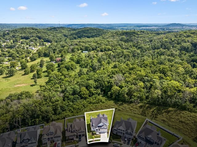 784 Westchester Cir, Hendersonville, TN 37075