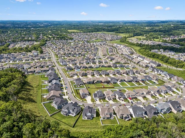 784 Westchester Cir, Hendersonville, TN 37075