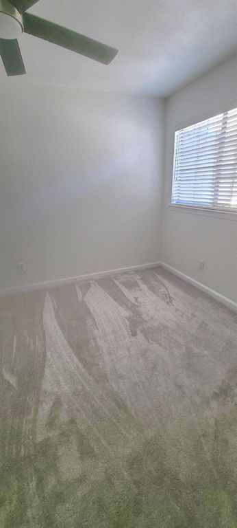 Image 25 of property listing at 5486 W Sample Avenue, Fresno, CA 93722