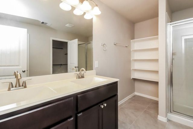 407 Ashley Falls Lane, Rosharon, TX 77583