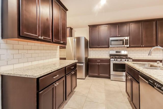 407 Ashley Falls Lane, Rosharon, TX 77583