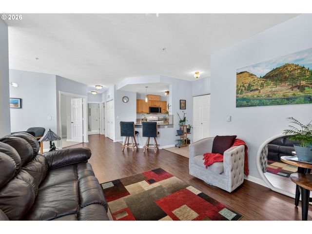 14810 Sw SANDHILL Loop 101, Beaverton, OR 97007