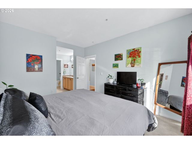 14810 Sw SANDHILL Loop 101, Beaverton, OR 97007