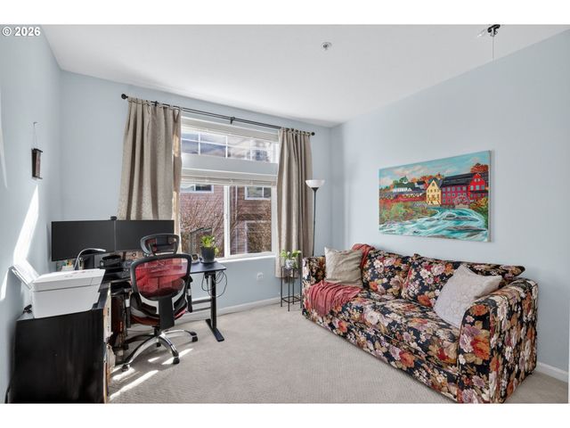 14810 Sw SANDHILL Loop 101, Beaverton, OR 97007