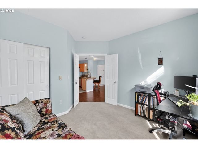 14810 Sw SANDHILL Loop 101, Beaverton, OR 97007