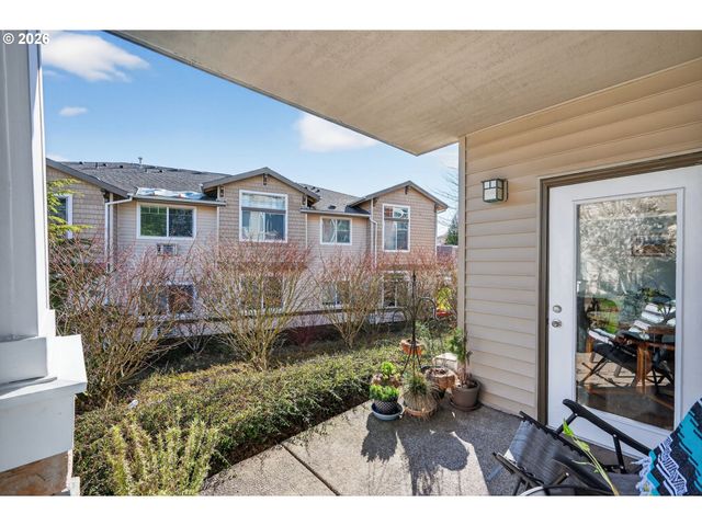 14810 Sw SANDHILL Loop 101, Beaverton, OR 97007