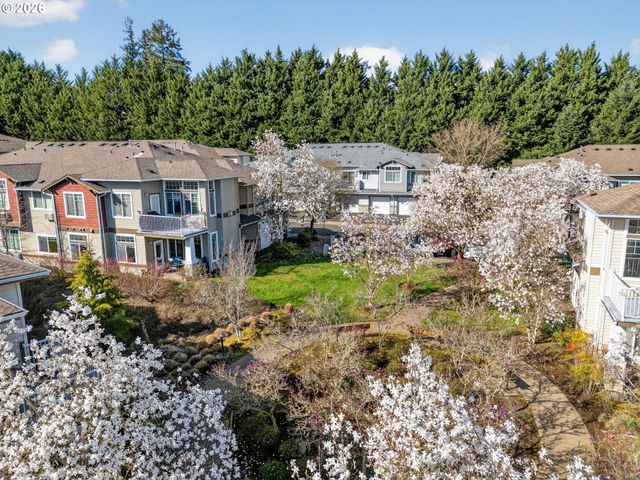 14810 Sw SANDHILL Loop 101, Beaverton, OR 97007