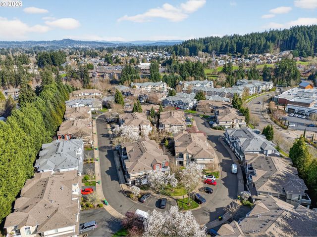 14810 Sw SANDHILL Loop 101, Beaverton, OR 97007