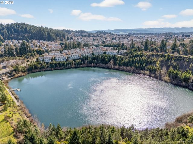 14810 Sw SANDHILL Loop 101, Beaverton, OR 97007