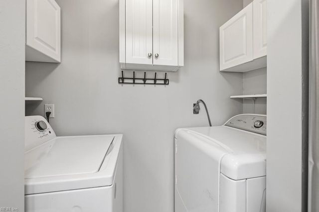 1001 Autumn Woods Ln Apt 111, Virginia Beach, VA 23454