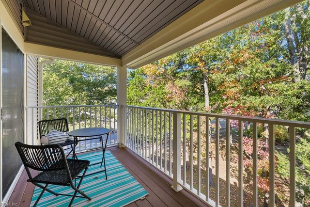 1001 Autumn Woods Ln Apt 111, Virginia Beach, VA 23454