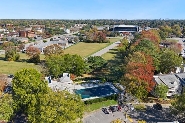 1001 Autumn Woods Ln Apt 111, Virginia Beach, VA 23454