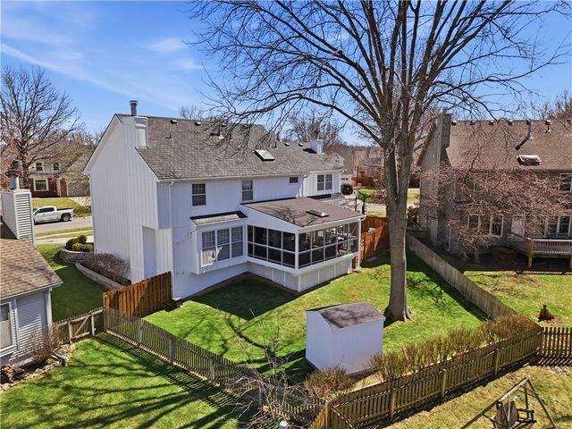 8410 Greenwood Circle, Lenexa, KS 66215