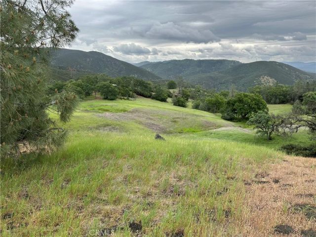 666 Watertrough Road, Clearlake Oaks, CA 95423