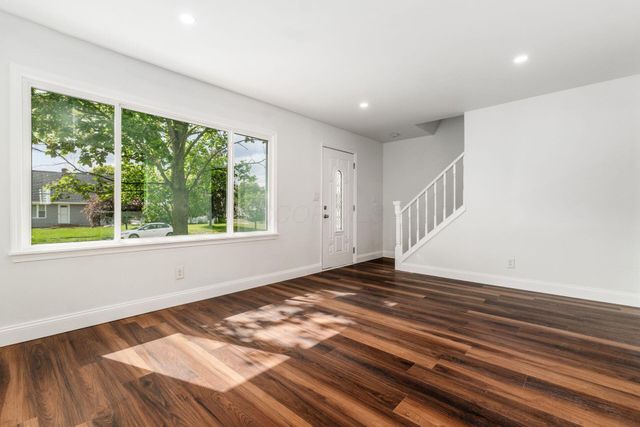 902 Eastmoor Boulevard, Columbus, OH 43209