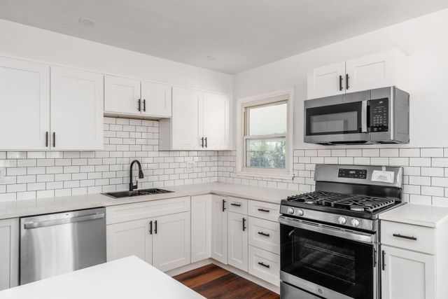 902 Eastmoor Boulevard, Columbus, OH 43209
