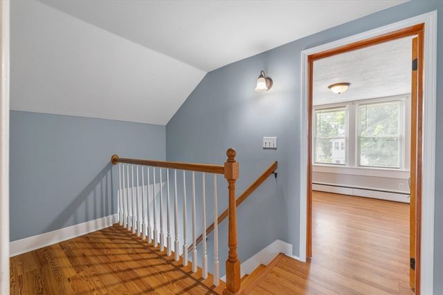 11 Everett Ave, Webster, MA 01570