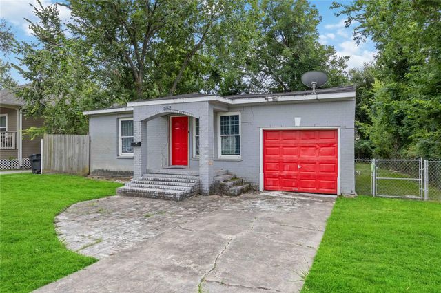 4526 Kingsbury St Street, Houston, TX 77021