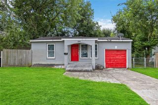 4526 Kingsbury St Street, Houston, TX 77021