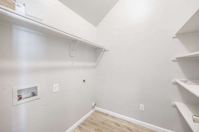 128 Hilltop Drive, Anna, TX 75409