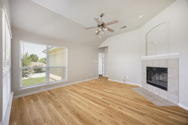 128 Hilltop Drive, Anna, TX 75409