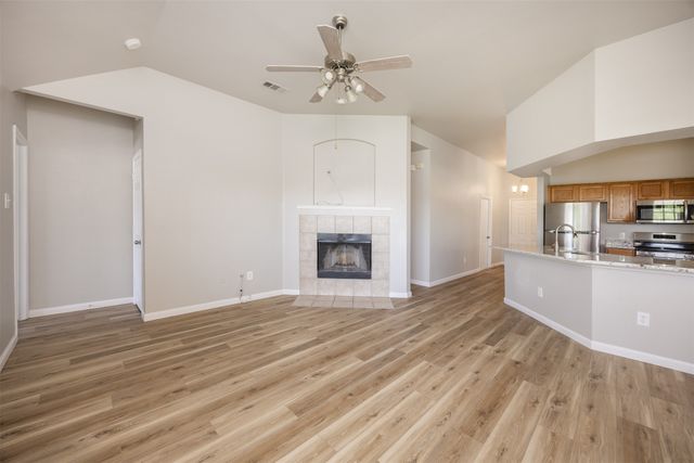 128 Hilltop Drive, Anna, TX 75409