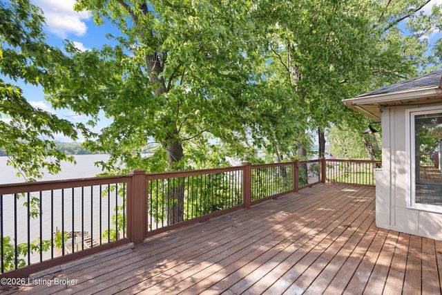 3102 Belknap Beach Rd, Prospect, KY 40059