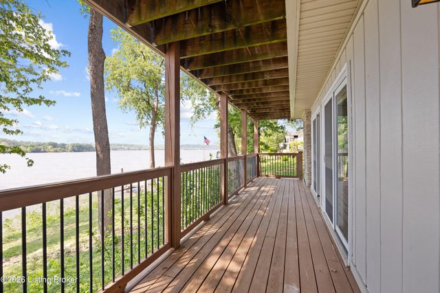 3102 Belknap Beach Rd, Prospect, KY 40059