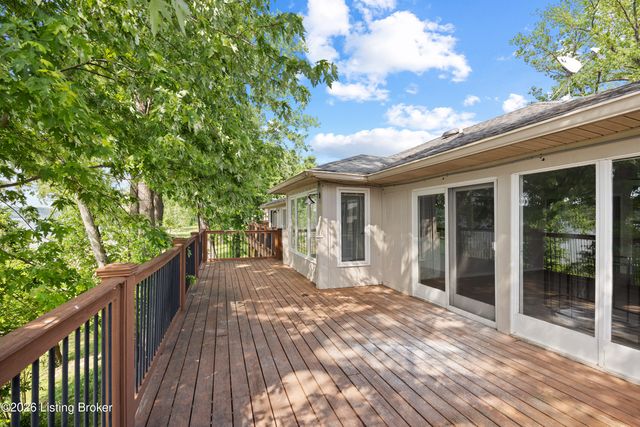 3102 Belknap Beach Rd, Prospect, KY 40059