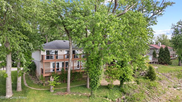 3102 Belknap Beach Rd, Prospect, KY 40059