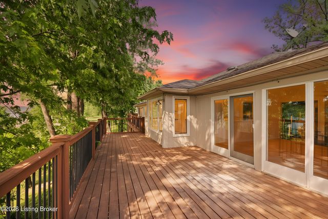 3102 Belknap Beach Rd, Prospect, KY 40059