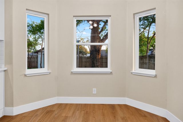 612 Simpson Terrace, Bedford, TX 76021