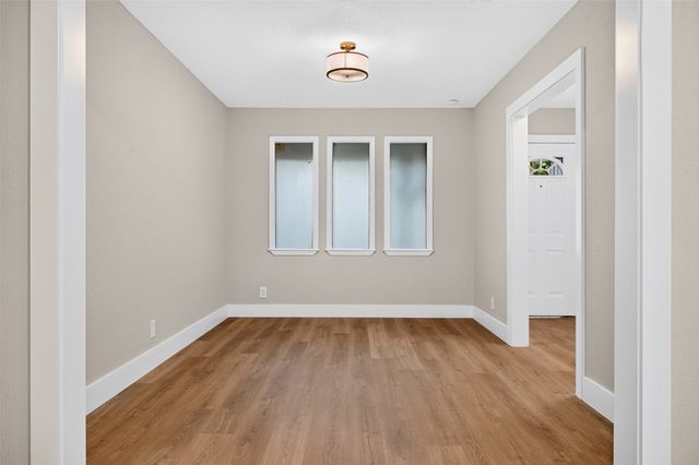 612 Simpson Terrace, Bedford, TX 76021