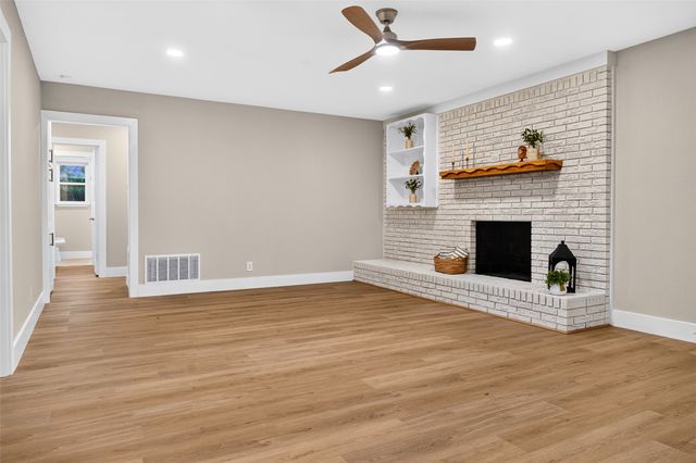 612 Simpson Terrace, Bedford, TX 76021