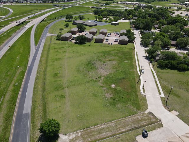 601 W US- 287 ByPass, Waxahachie, TX 75165