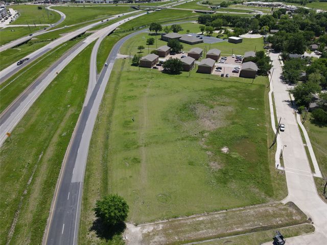601 W US- 287 ByPass, Waxahachie, TX 75165