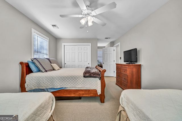 110 Seven Oaks Way, Eatonton, GA 31024