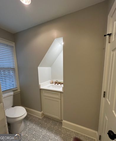 110 Seven Oaks Way, Eatonton, GA 31024