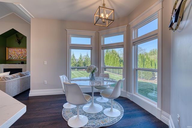 6568 Woodland Springs Drive, Newburgh, IN 47630