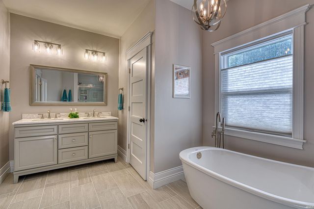 6568 Woodland Springs Drive, Newburgh, IN 47630