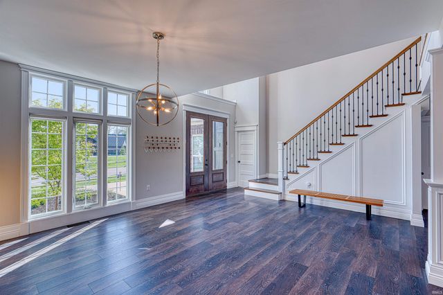 6568 Woodland Springs Drive, Newburgh, IN 47630