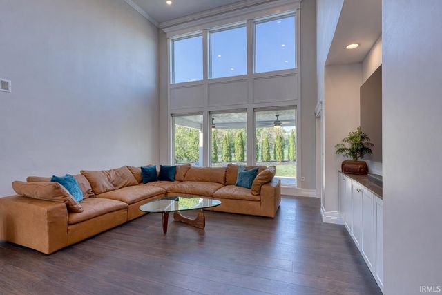 6568 Woodland Springs Drive, Newburgh, IN 47630
